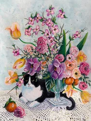 Smokingkatten i forårets blomster