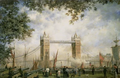 Tower Bridge: Fra Tower of London