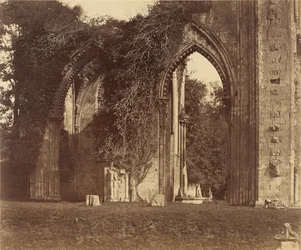 Glastonbury Abbey, buer i det nordlige sideskib