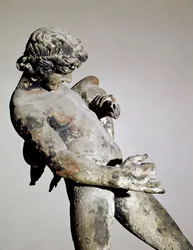 Detalje af en faun (bronzeskulptur