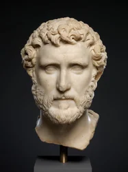 Marmorportræt af kejser Antoninus Pius, ca. 138-161 e.Kr. (marmor)