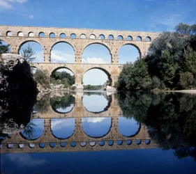 Pont du Gard. Romersk akvædukt fra 2. halvdel af 1. århundrede.