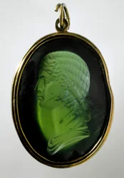 Romersk kunst: “Agrippina den Yngre (15-59 e.Kr.) (Agrippina minor), datter af general Germanicus, der blev myrdet af Nero. Kameo. Rom, Musei Capitolini”