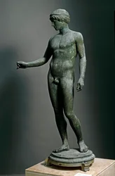 Romersk kunst: "" Ephebe"" Bronzeskulptur efter en græsk original, Fra Pompei