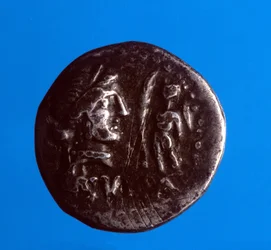 Sølvmønt med billedkunst af den romerske politiker Lucius Cornelius Sulla (Silla eller Sylla) (138-68 f.Kr.) ramt i 87 f.Kr.