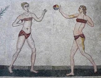 Unge kvinder i bikini, Villa Romana del Casale, Sicilien, 315-350 AD (mosaik)