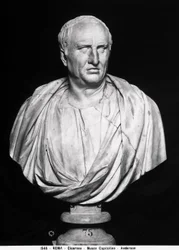 Buste af Marcus Tullius Cicero (marmor)