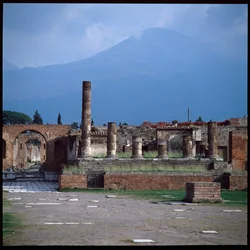 Romersk kunst: udsigt over forummet, det arkæologiske sted i Pompei (1. århundrede f.Kr.-1. århundrede e.Kr.) Italien (romersk kunst: udsigt over forummet Pompeji