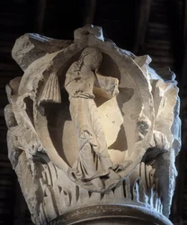 Forsigtighed: Korets hovedstad (skulptur