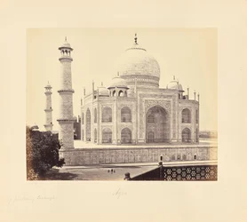 Agra; Taj, fra hjørnet af firkanten