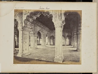 Delhi - Paladset, interiør af Diwan-i-Khas