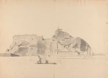 Fort på et klippefremspring