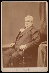 Portræt af Dr. T.B. Hood, mellem 1876 og 1880.