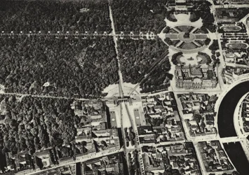 Berlin: Brandenburger Tor, luftfoto; Brandenburger Tor set fra et fly (s/h foto)