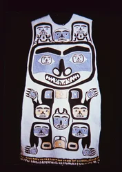 Chilkat-kjole, Tlingit-stamme (tekstiler)