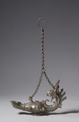 Lampe med Griffin-hovedhåndtag, 300s-400s (bronze)