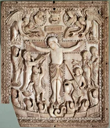 Korsfæstelsen, elfenbensrelief af den franske skole, 9. århundrede. Firenze, Museo Nazionale del Bargello