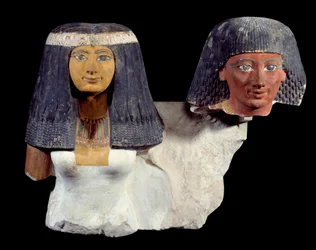 Det gamle Egyptens kunst: Senynefer og hans kone Hatshepsut (1410 f.Kr.). Skulptur af det 18. dynastis nye imperium. Paris, Musée du Louvre.