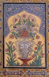 Vase med blomster, dekorative detaljer fra Wazir Khan-moskeen (1600-tallet), Lahore, Punjab, Pakistan