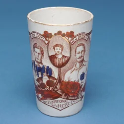 England v. Skotland souvenirkrus (keramik)
