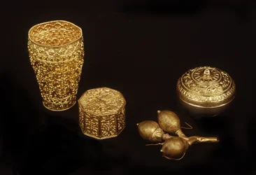 Ayutthaya objekter (guld)