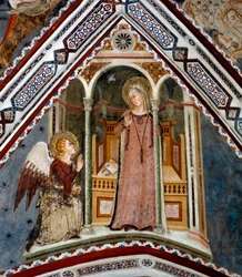 Bebudelsesfresken af Jomfrukapellet lavet af skolen i Siena i det 14. århundrede - klosteret St. Benedetto (Sacro Speco), Subiaco (Rom), Italien
