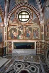 Fødslen og tilbedelsen af Magi Fresco School of Siena. 14. århundrede. Jomfruens kapel. Klosteret Saint Benedetto (Sacro Speco), Subiaco (Rom), Italien