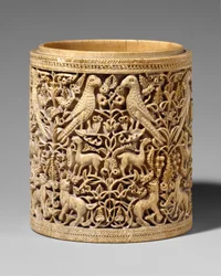 Pyxis, ca. 950-75 (elfenben)