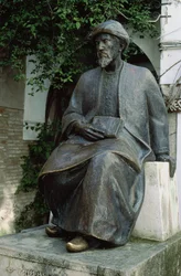 Statue af Moses Maimonides (1135-1204)