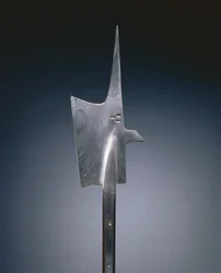 Hellebard, ca. 1480-1500 (stål og træ)