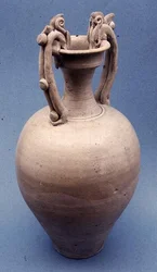 Vase med farveløs glasur, T