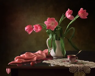 Elegante lyserøde tulipaner