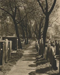 I Dissenters Disused Burial Ground ved Bunhill Fields, c1935.
