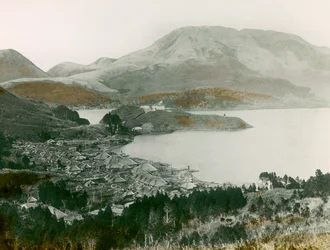 Ashi-søen i Hakone ca. 1900-1915 (fotografi)