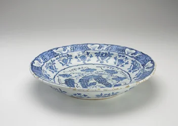 Fad, Iznik, osmannisk dynasti (keramik)