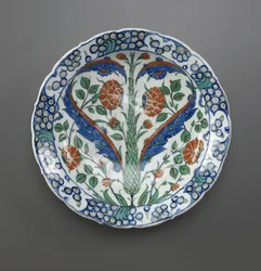 Fad, Iznik, osmannisk dynasti, 1570-75 (keramik)