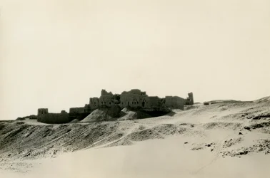 Simeons kloster, set fra nord, Aswan, Egypten, foto af Ugo Monneret de Villard