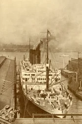 En berømt fransk linjefart, Paris 34.569 tons, c1930.