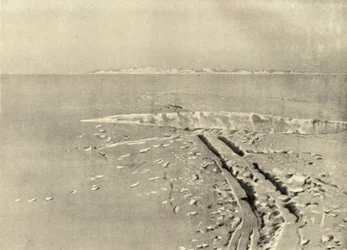 En typisk sprække på jævn overflade, c1908, 1909.