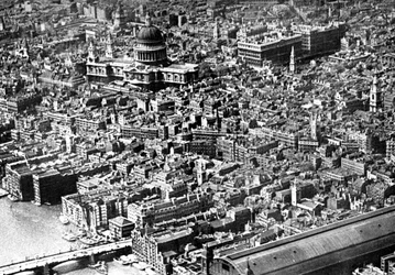 Luftfoto af London, der viser St Pauls Cathedral, 1926