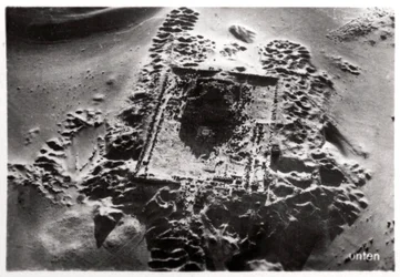 Luftfoto af arkæologiske udgravninger nær Saqqara, Egypten, 1931 1933