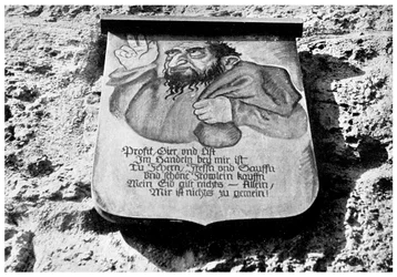 Antisemitisme: middelalderlig inskription på bymuren, Rothenburg, Tyskland, 1956