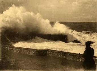 Biarritz - Bølgeeffekt ved dæmningen af ​​Rocher de la Vierge, c1930.
