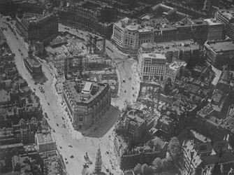 Fugleperspektiv af omgivelserne i Bush House, London, 1924
