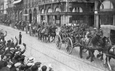 Britisk hestetrukket artilleri i Rouen, Frankrig, august 1914, 1926