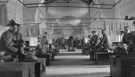 Britisk hærkaserne, Agra, Indien, 1916-1917