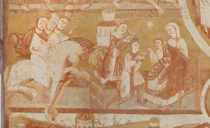 Kirke (Église Saint-Martin). Interiør. Vægmalerier (fresko). Skibets vestmur. Detalje. Magiernes ankomst, magiernes tilbedelse. 12. århundrede.