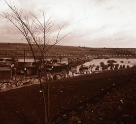 Søjle af lastbiler, Verdun, Nordfrankrig, c1914-c1918