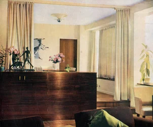 Spisealkove i stuen i Sun House, Hampstead, London, 1937.