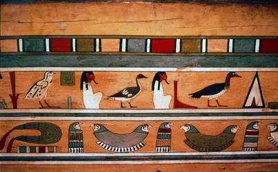 Egyptiske hieroglyffer inde i den ydre kiste af steward, Seni fra El Bersha, Egypten, c2000 f.Kr.
